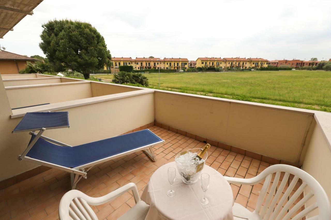 Hotel Da Roberto Lazise Zewnętrze zdjęcie